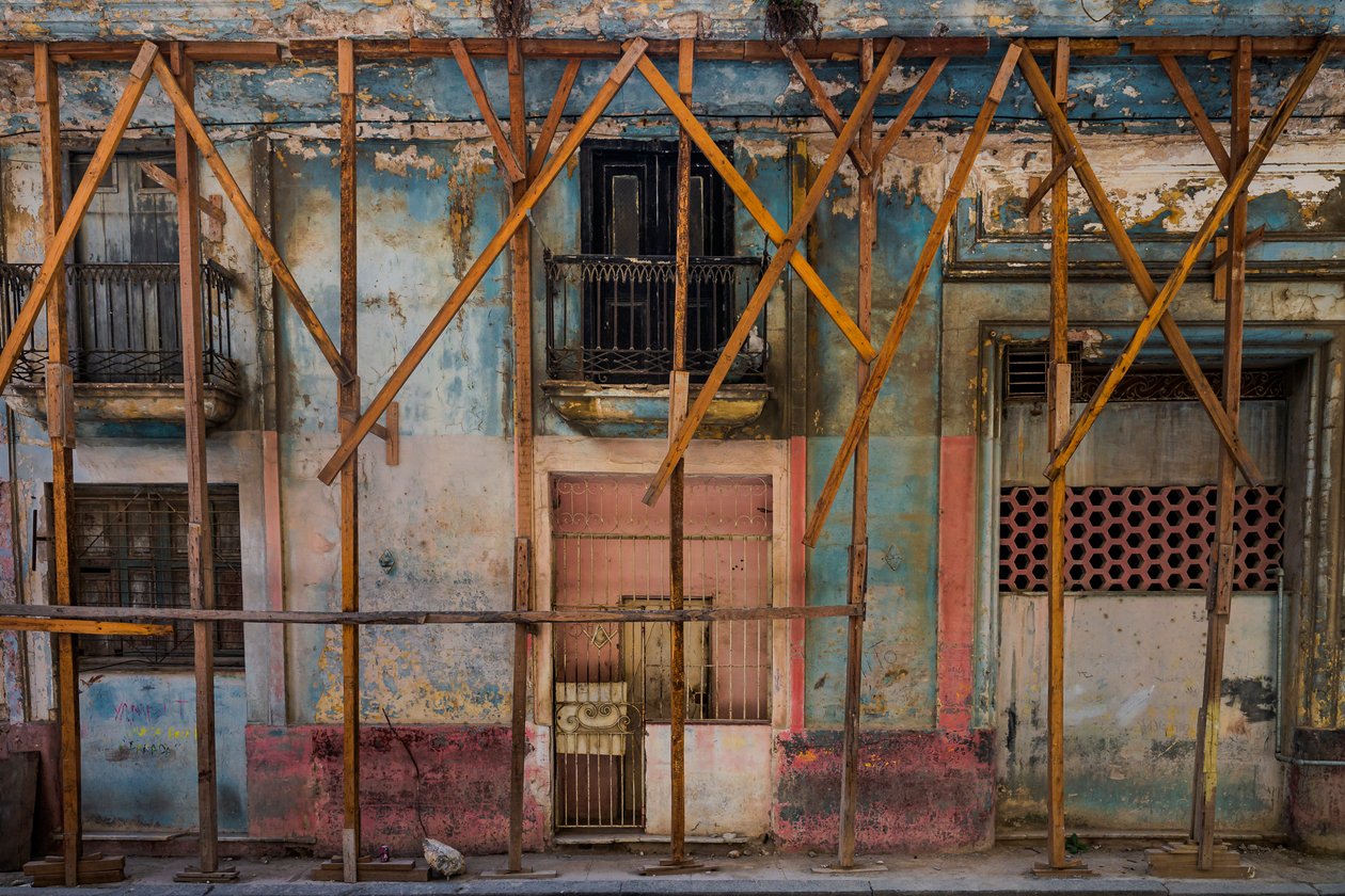 Calle Obrapia, 2015 (digitaalinen valokuva) tekijältä Antonio Schubert