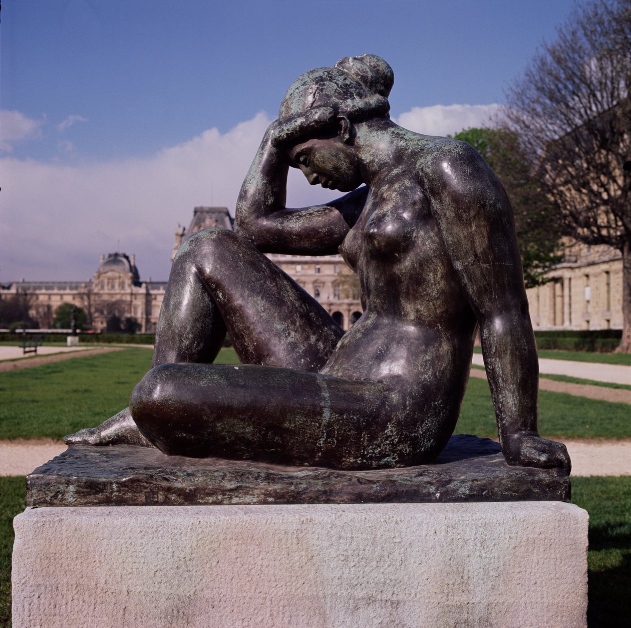 La Mediterranee, Place du Carrousel, Louvre, Pariisi, 1902-05 (pronssi) (katso muut näkymät osoitteesta 160259-160261) tekijältä Aristide Maillol