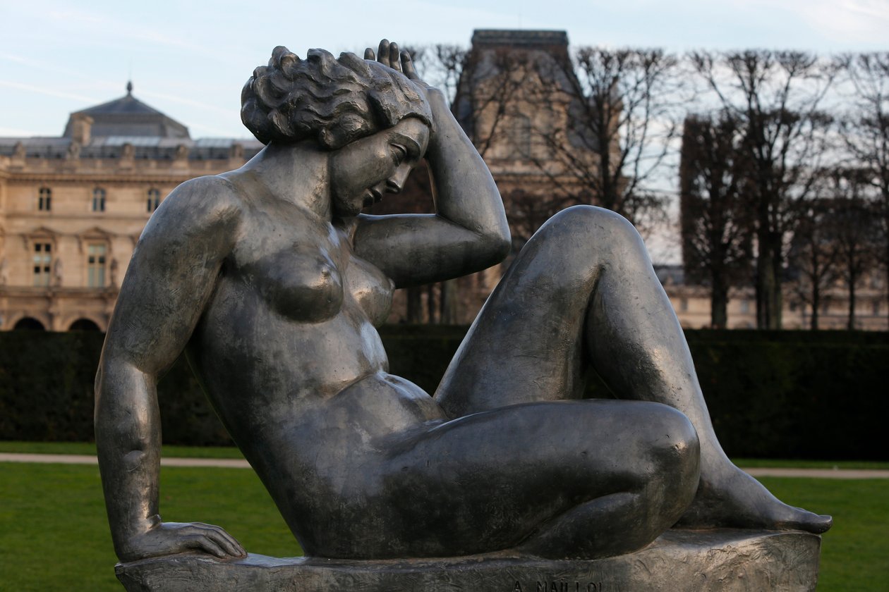 Jardin des tuileries, Aristide Maillol, Montagne 1937 (lyijy), Pariisi, Ranska (kuva) tekijältä Aristide Maillol