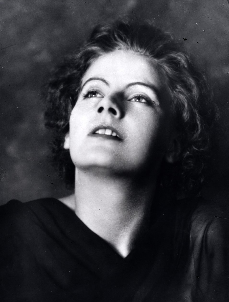 Greta Garbo, 1925 (bw kuva) tekijältä Arnold Genthe