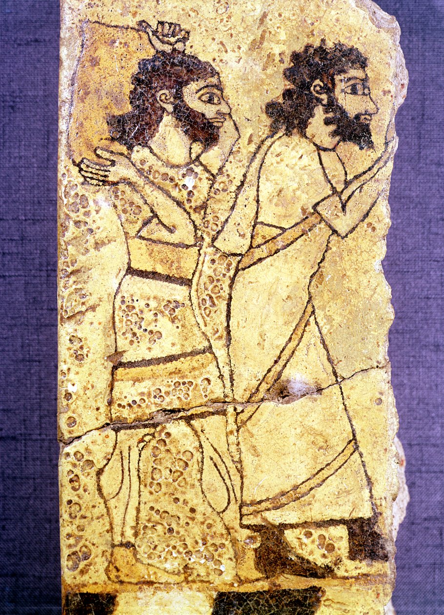 Fragmentti taulusta, joka kuvaa kahta miestä kävelemässä, Ninivestä (maalattu kivi) tekijältä Assyrian