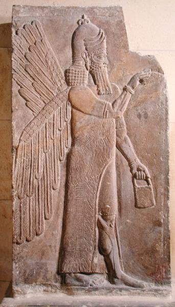 Siivekäistä henkiä kuvaava reliefi Sargon II:n palatsista Khorsabadissa, Irakissa tekijältä Assyrian