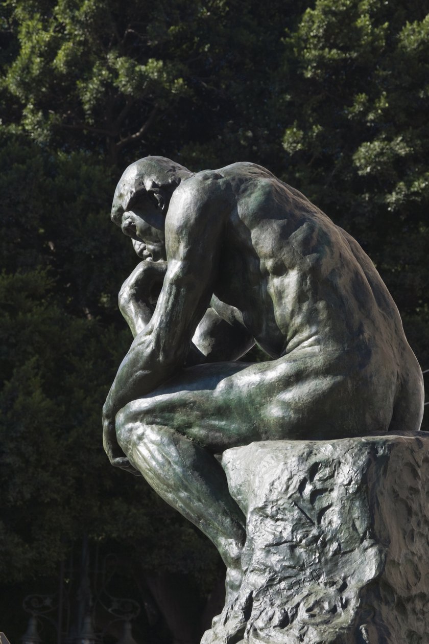 Ajattelija (pronssi) tekijältä Auguste Rodin