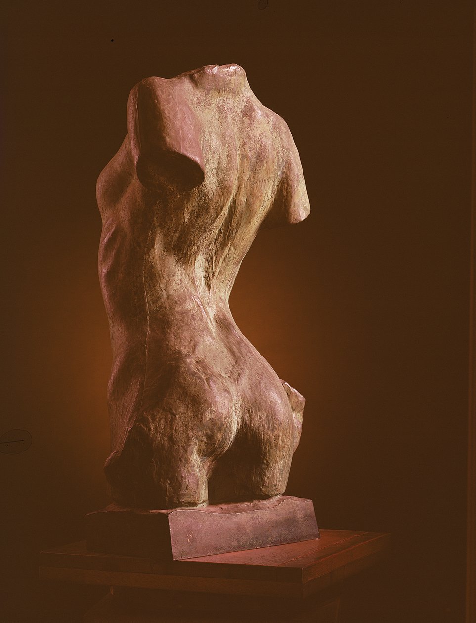 Nuoren naisen vartalo, 1909 (pronssi) tekijältä Auguste Rodin
