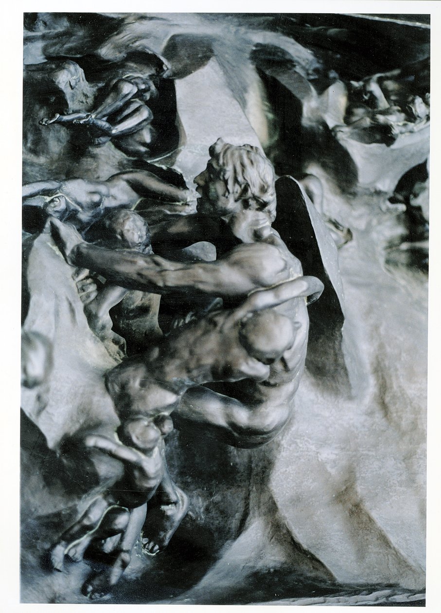 Helvetin portit, Ugolinon ja hänen poikiensa kuva, vasemmanpuoleinen keskipaneeli, pronssi noin 1887. tekijältä Auguste Rodin