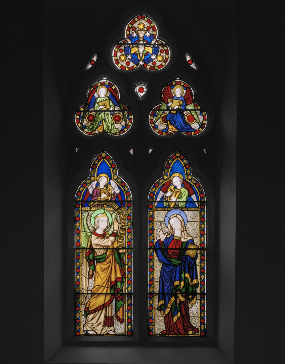 Marian ilmestys, 1846 (lasimaalauksia) tekijältä Augustus Welby Northmore Pugin