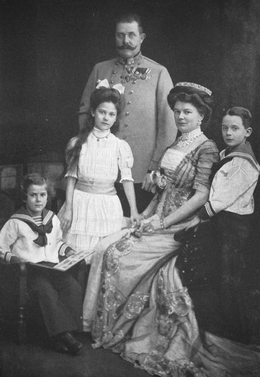 Itävallan arkkiherttua Francis Ferdinand perheineen tekijältä Austrian Photographer