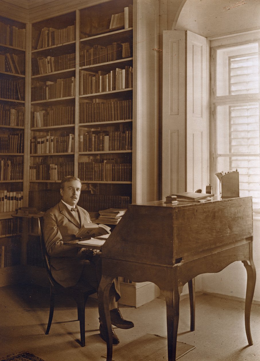 Hugo von Hofmannsthalin muotokuva tekijältä Austrian Photographer