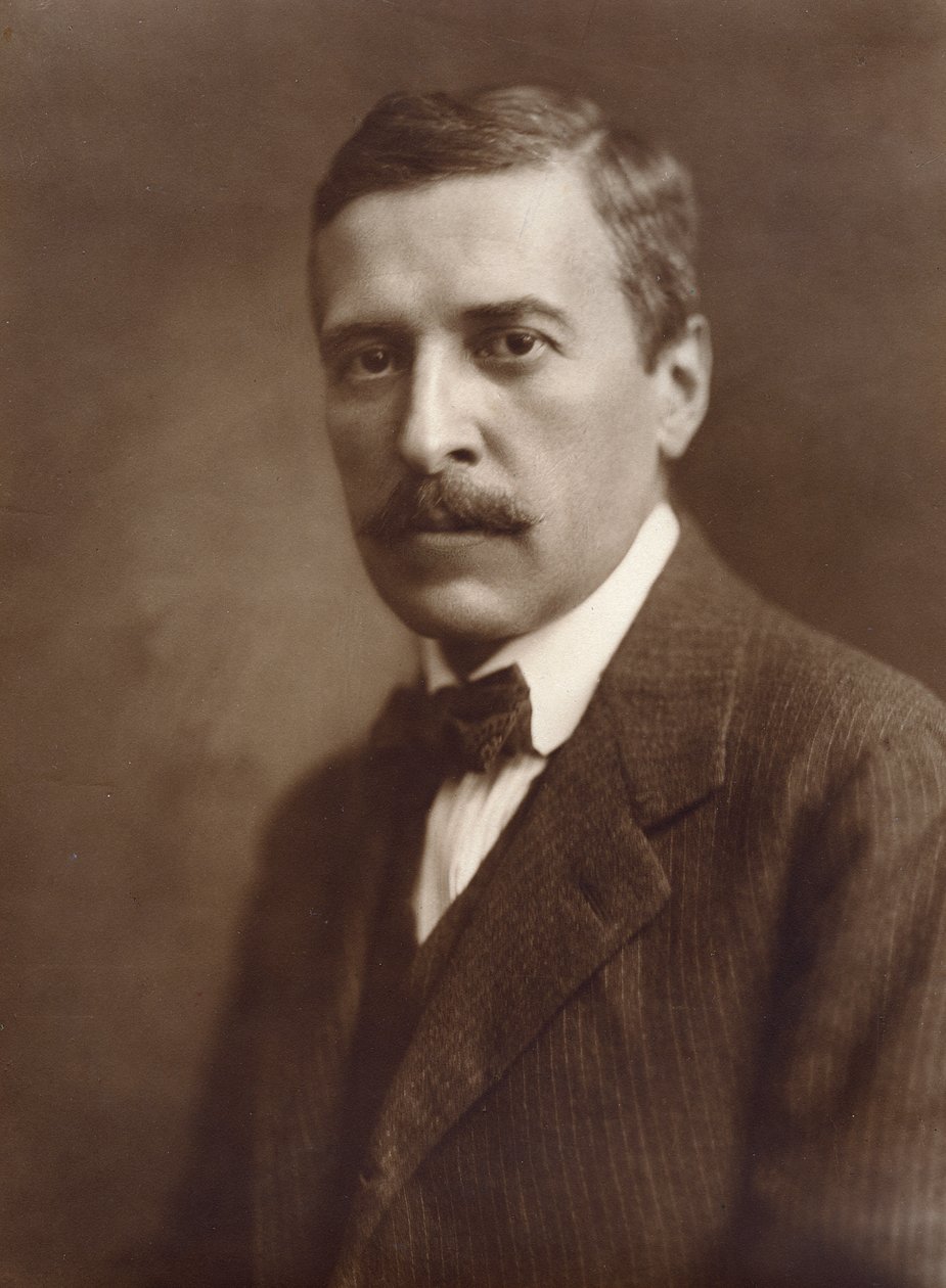 Hugo von Hofmannsthalin muotokuva, n. 1920-21 tekijältä Austrian Photographer