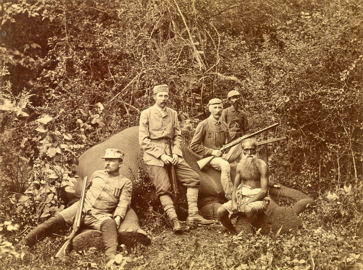 Arkkiherttua Franz Ferdinand metsästyksen jälkeen, Sri Lanka n.1892 tekijältä Austrian School