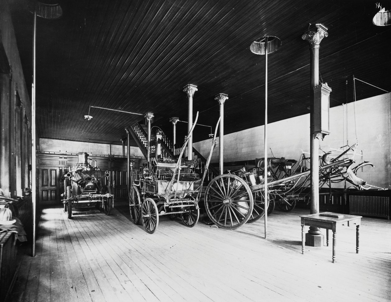 Engine House No. 40, Chicago, Illinois, USA, n. 1905 (b/w valokuva) tekijältä Barnes and Crosby