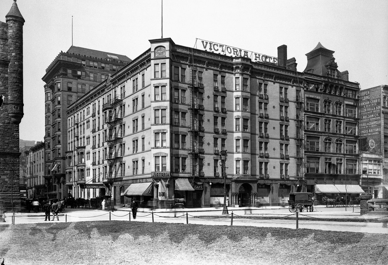 Victoria Hotel, Chicago, Illinois, USA, n. 1900 (b/w valokuva) tekijältä Barnes and Crosby