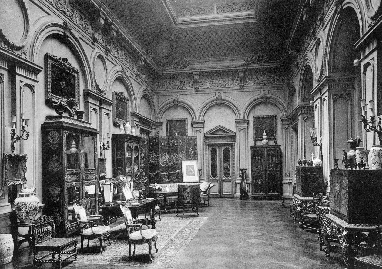 Saloon, Montagu House, 1908. tekijältä Bedford Lemere and Company
