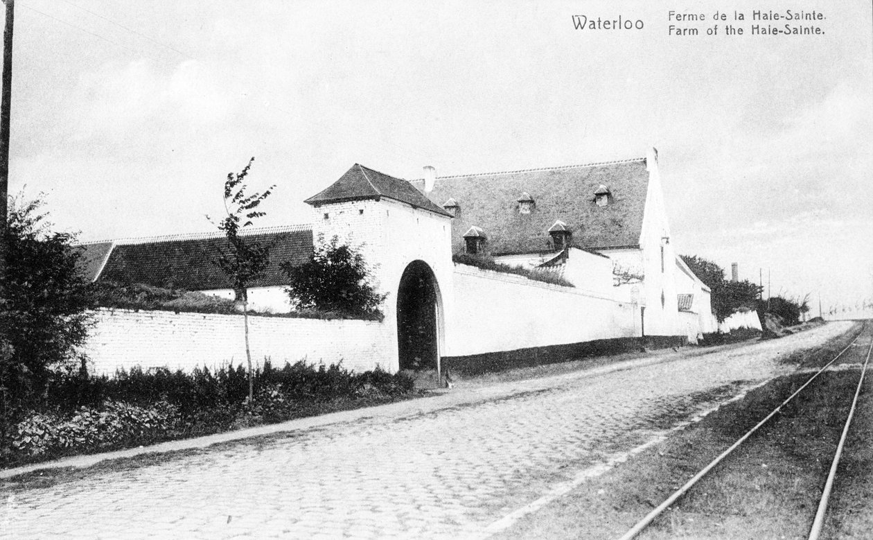 La Haye-Sainten maatila, Charleroista Brysseliin johtavalla tiellä ja tärkeä strateginen kohde Wellingtonille Waterloon taistelun aikana, muistopostikortti n. 1912 (valokuva) tekijältä Belgian Photographer