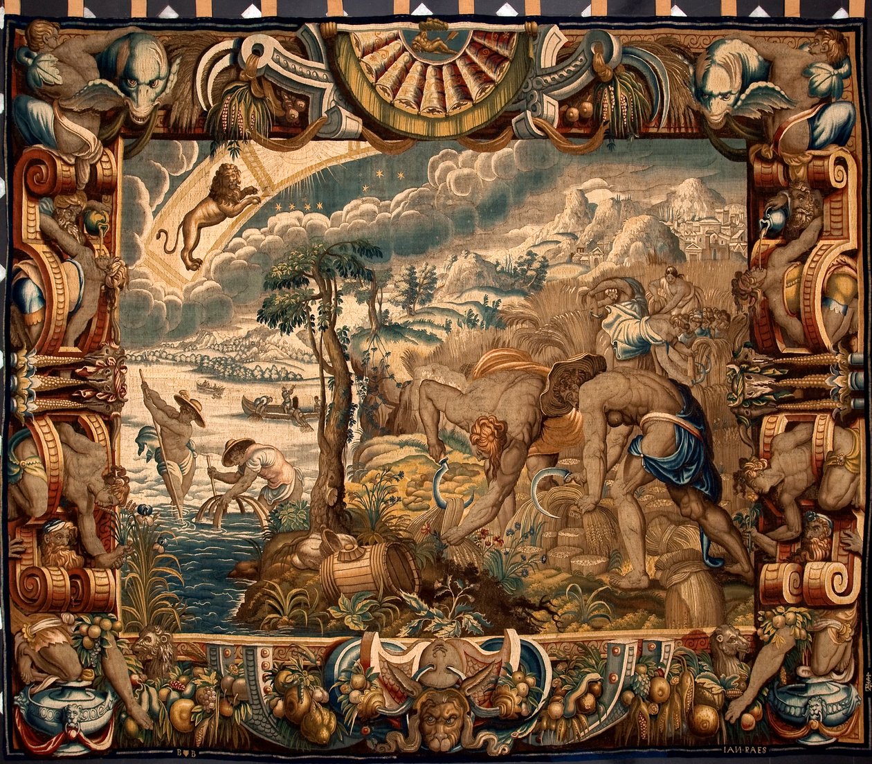 Elokuu: Jan Raesin (toiminut noin 1610-1631) tekemä "Sadonkorjuu" -gobeliini, jonka valmistivat Brysselin manufaktuurit. 1600-luvun Genes, Musei di Strada Nuova. tekijältä Belgian School