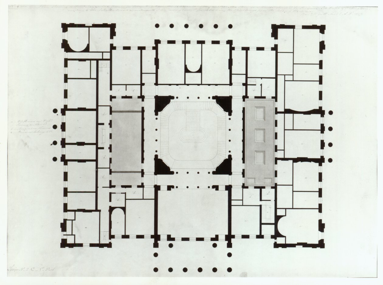 Mezzanine-kerroksen suunnitelma, 1815 (kynä ja musta muste, harmaat pesut) tekijältä Benjamin Dean Wyatt