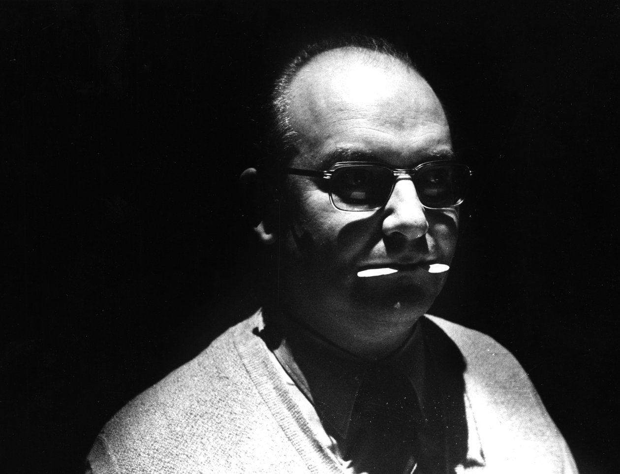 Aloys KONTARSKY tekijältä Bernard Perrine