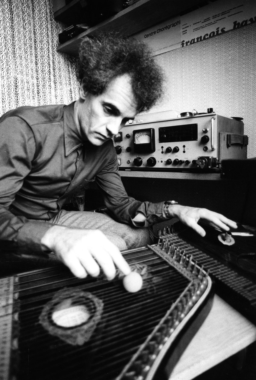 Francois BAYLE tekijältä Bernard Perrine