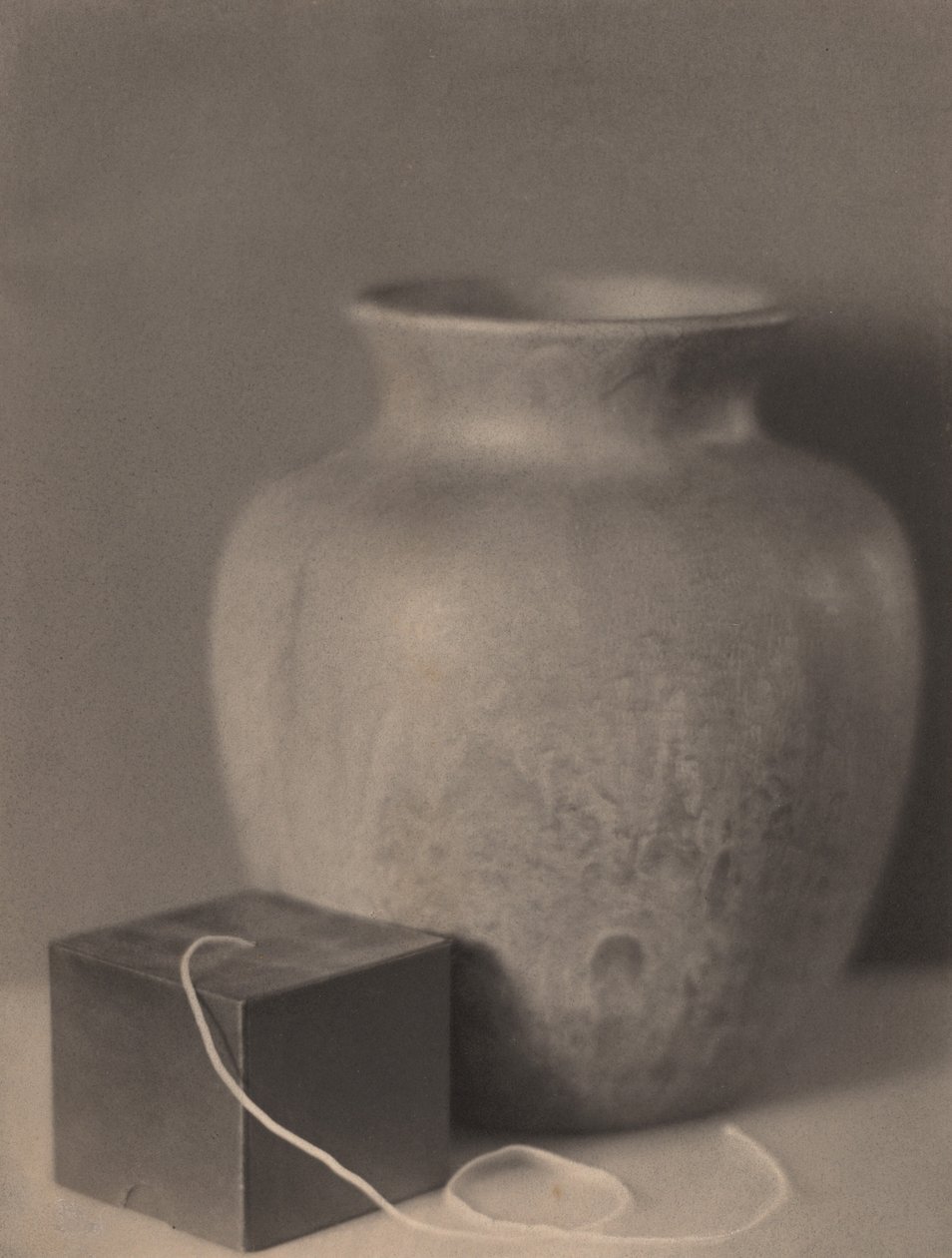 Asetelma,1916 (kuva) tekijältä Bernard Shea Horne