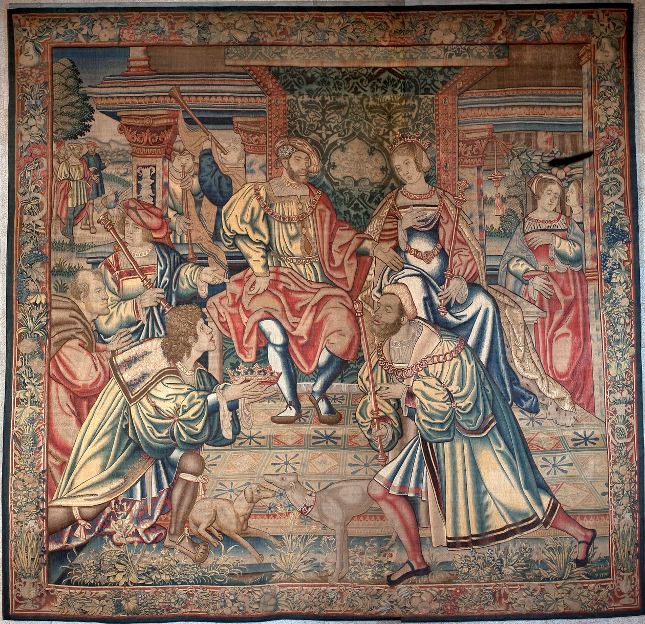 Oidipuksen kierto: Oidipus ja Jocasta - Vasemmalla Oidipus kuvaa sfinksin arvoitusta, keskellä Oidipus istuu valtaistuimella kuningatar Jocastan vieressä, hänen äitinsä - Tapestry tekijältä Bernart van (attr. to) Orley