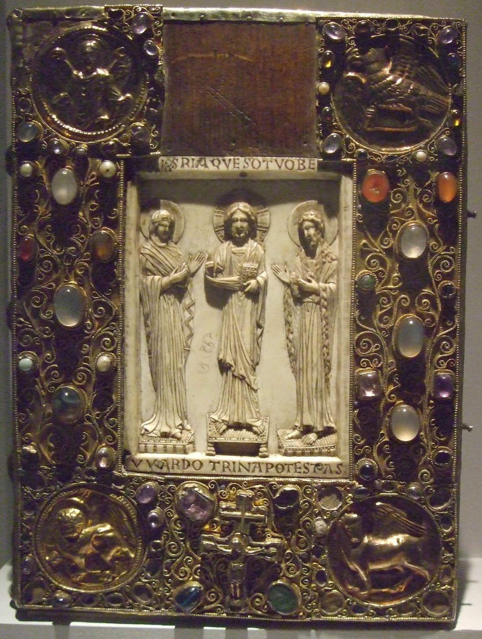Etukansi piispa Bernwardin evankelista tekijältä Bernward Evangeliar Hildesheim Hildesheim