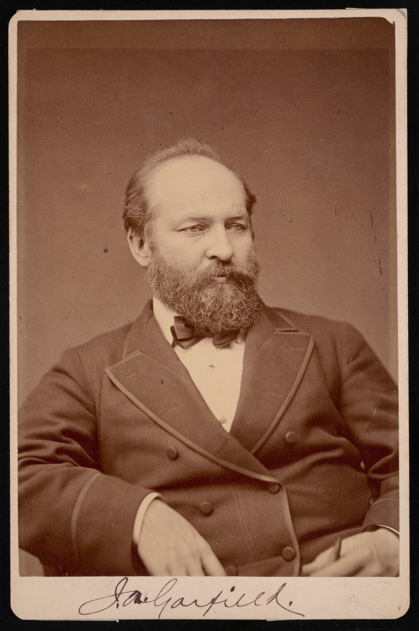 James Abram Garfieldin muotokuva 1831-1881, ennen vuotta 1876. tekijältä Brady