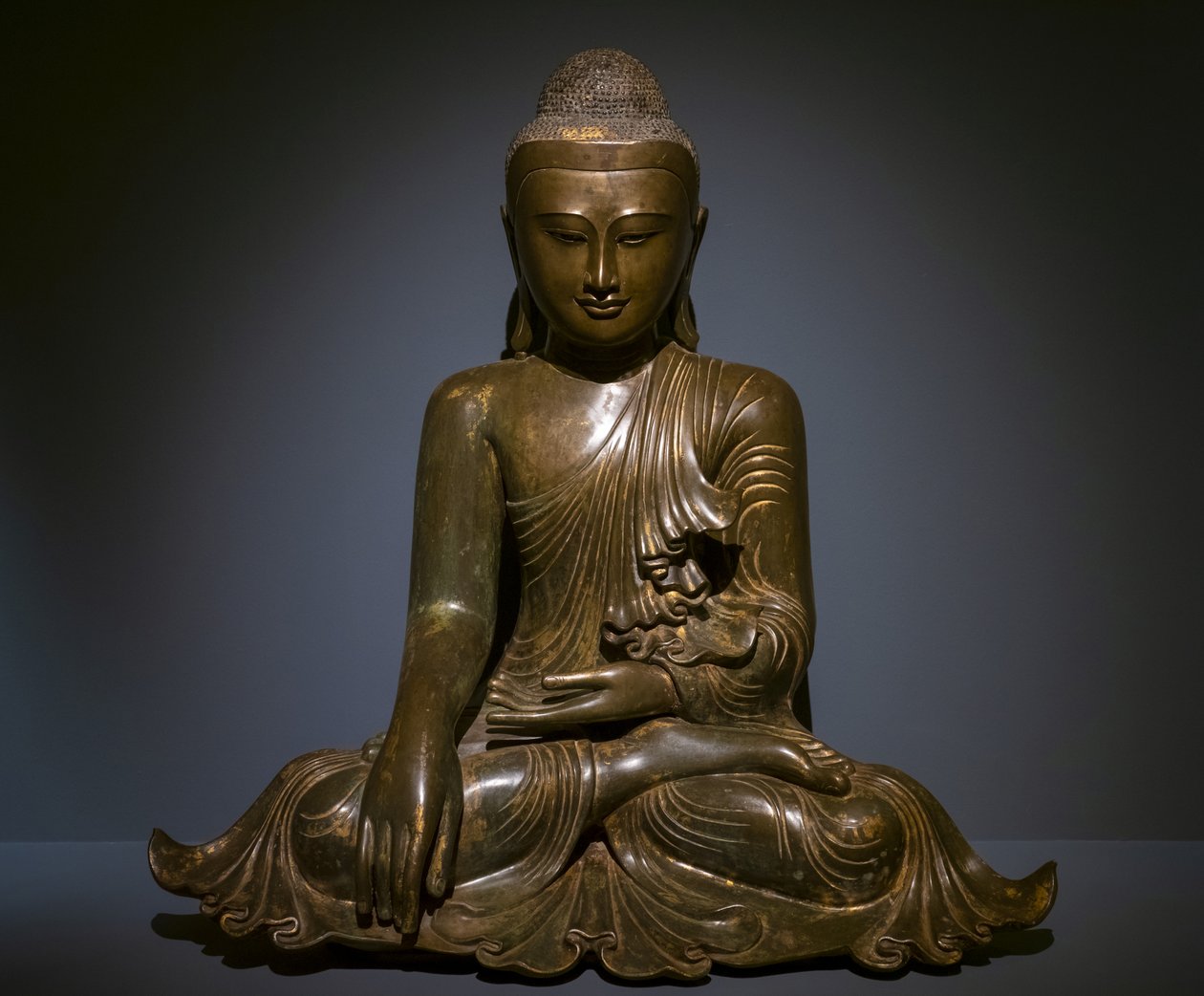 Marvijaya Buddha. Burma tekijältä Burmese School