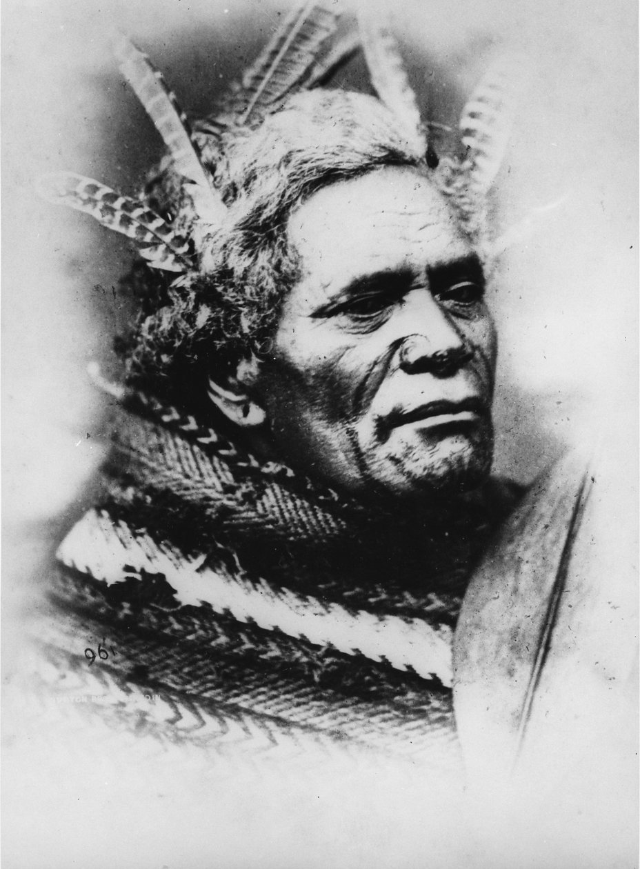 Maorimies, noin 1880-luku tekijältä Burton Brothers Studio