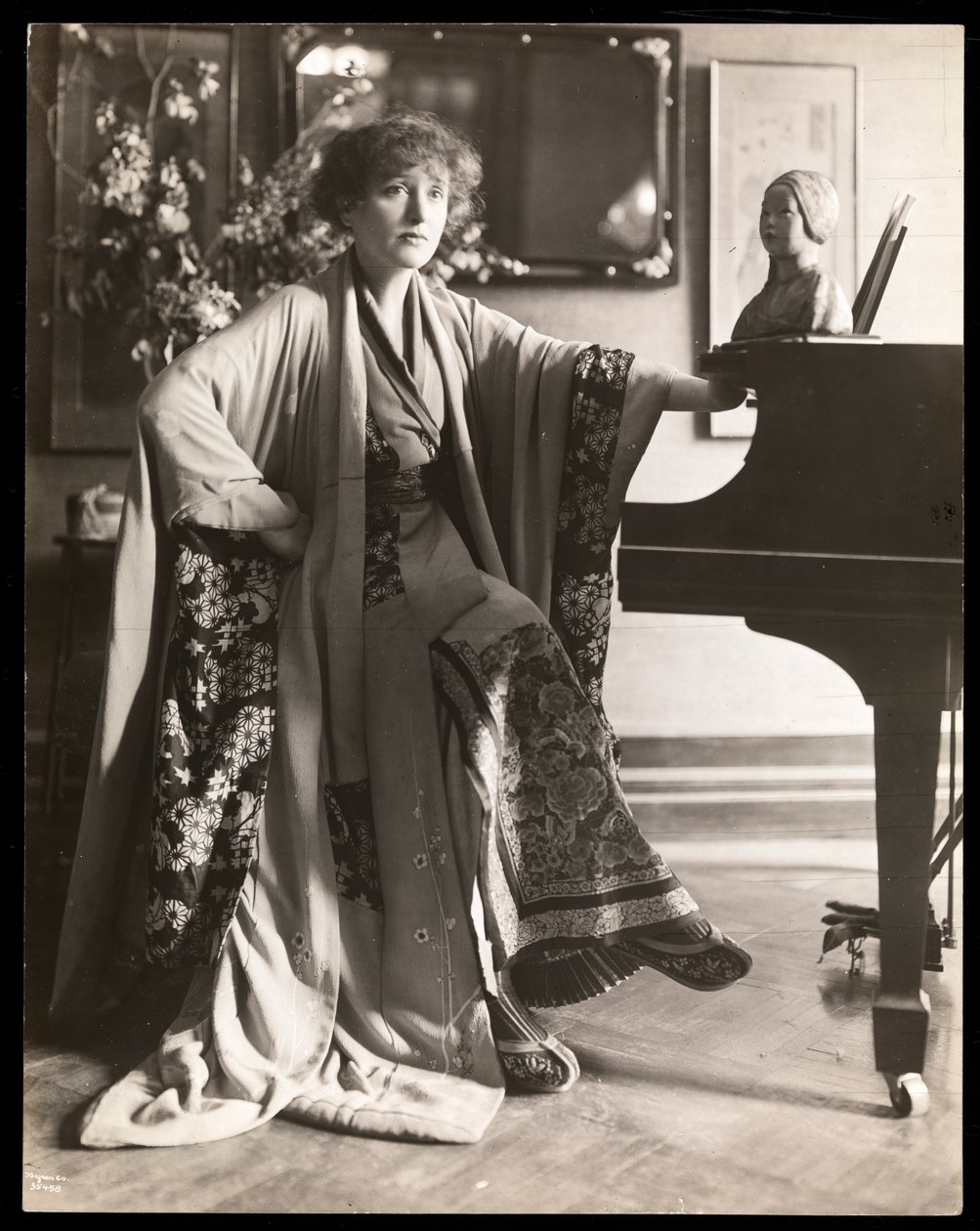 Florence Reed (hopeagelatiiniprintti) tekijältä Byron Company