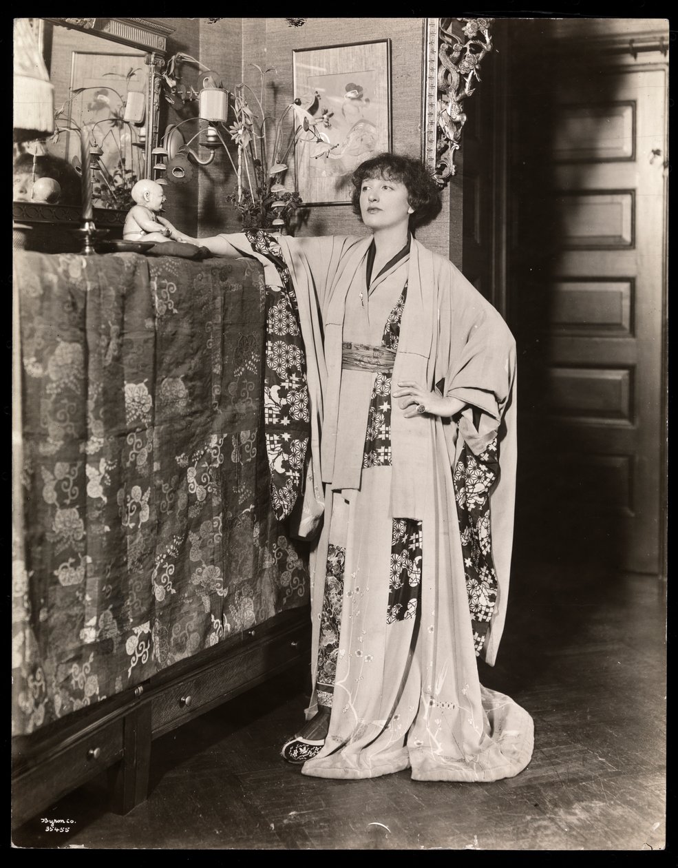 Florence Reed (hopeagelatiinipaino) tekijältä Byron Company