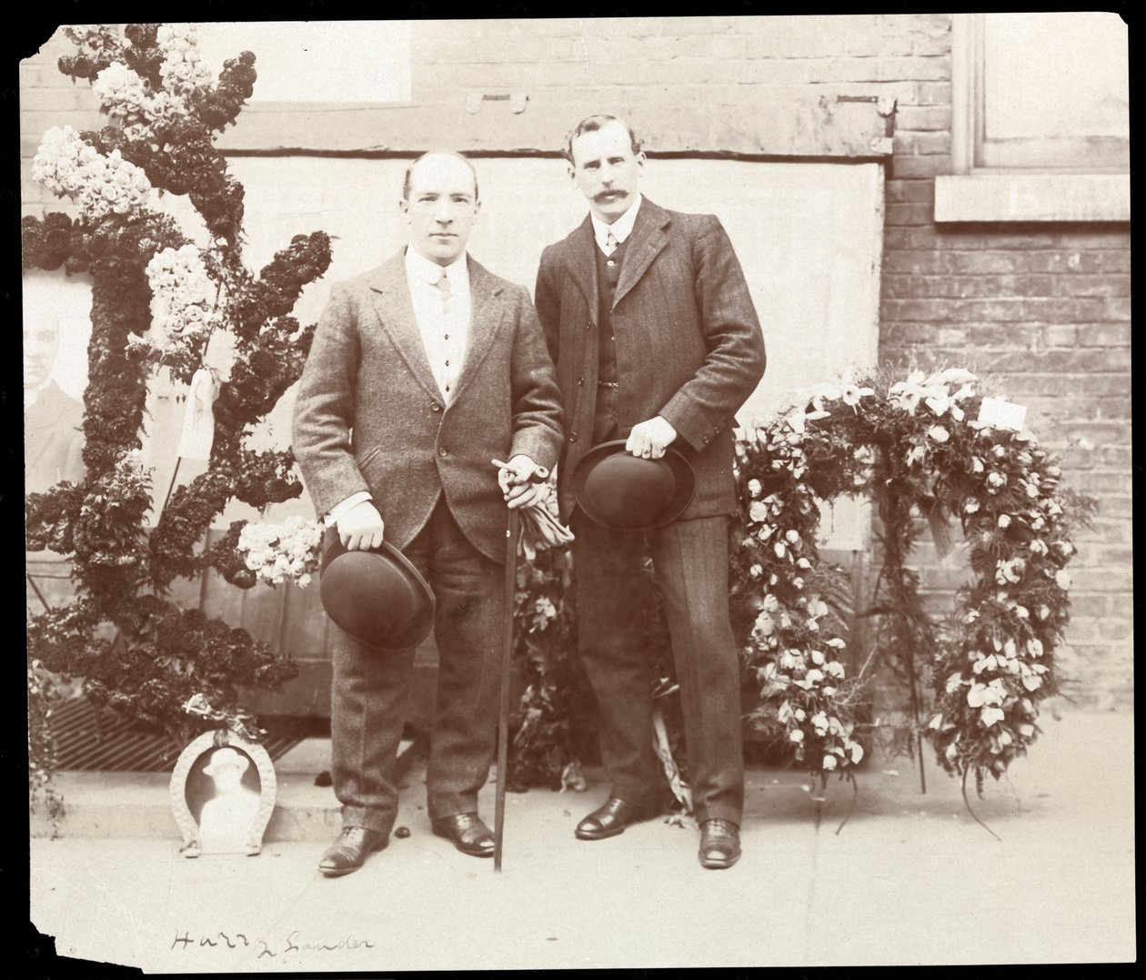 Harry Lauder, noin 1905 (hopeagelatiinipaino) tekijältä Byron Company