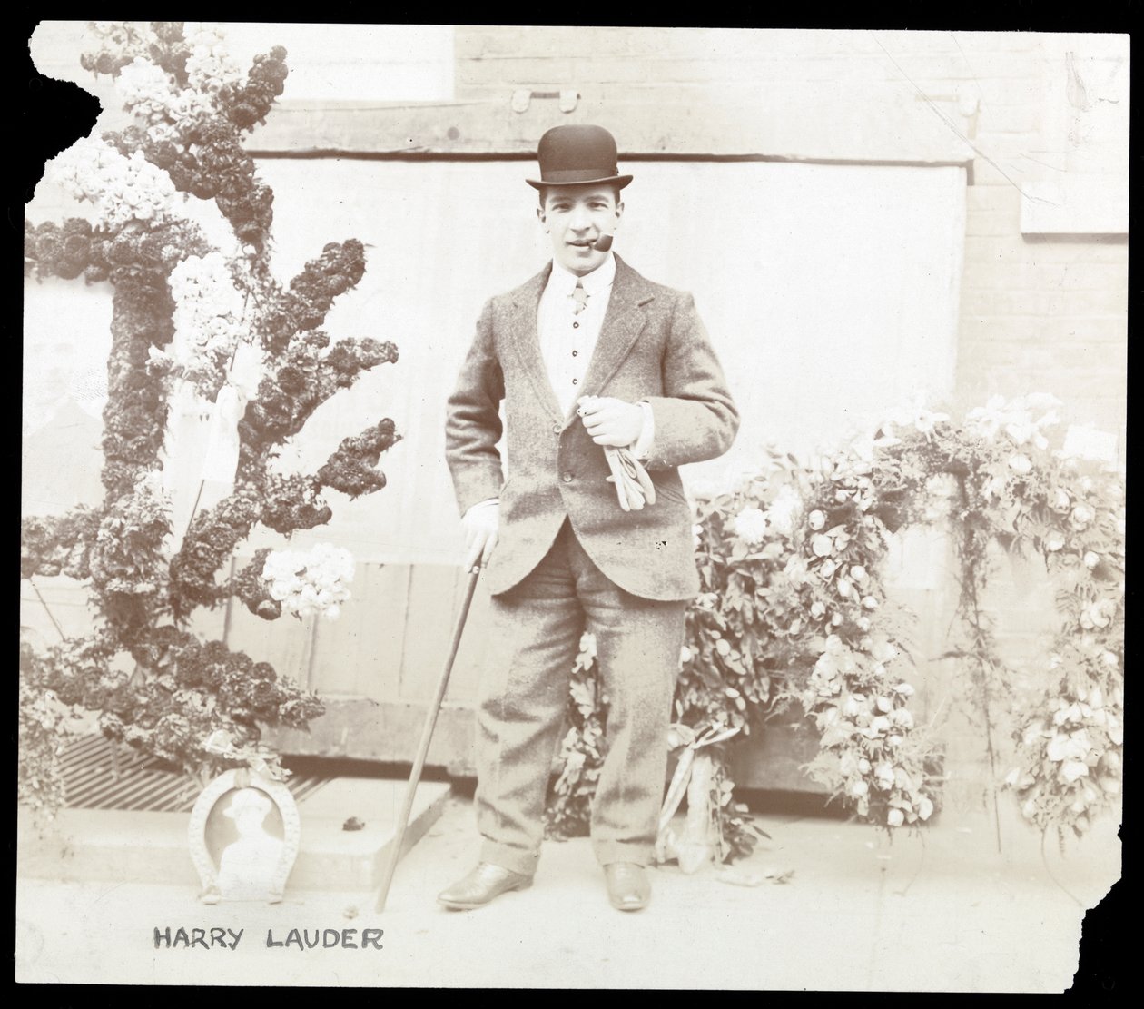 Harry Lauder, n. 1905 (hopeagelatiiniprintti) tekijältä Byron Company
