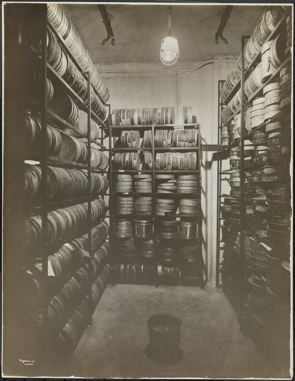 Mutual Film Co., 1600 Broadway, New York, 1918 tekijältä Byron Company