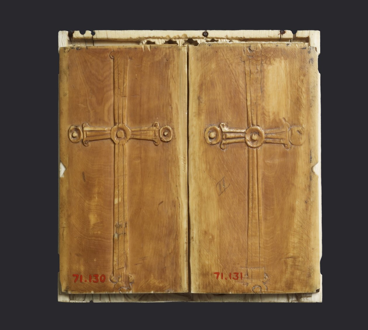 Triptyykkikuvake Neitsyestä ja Lapsesta pyhien kanssa (katso myös 957216-9) tekijältä Byzantine
