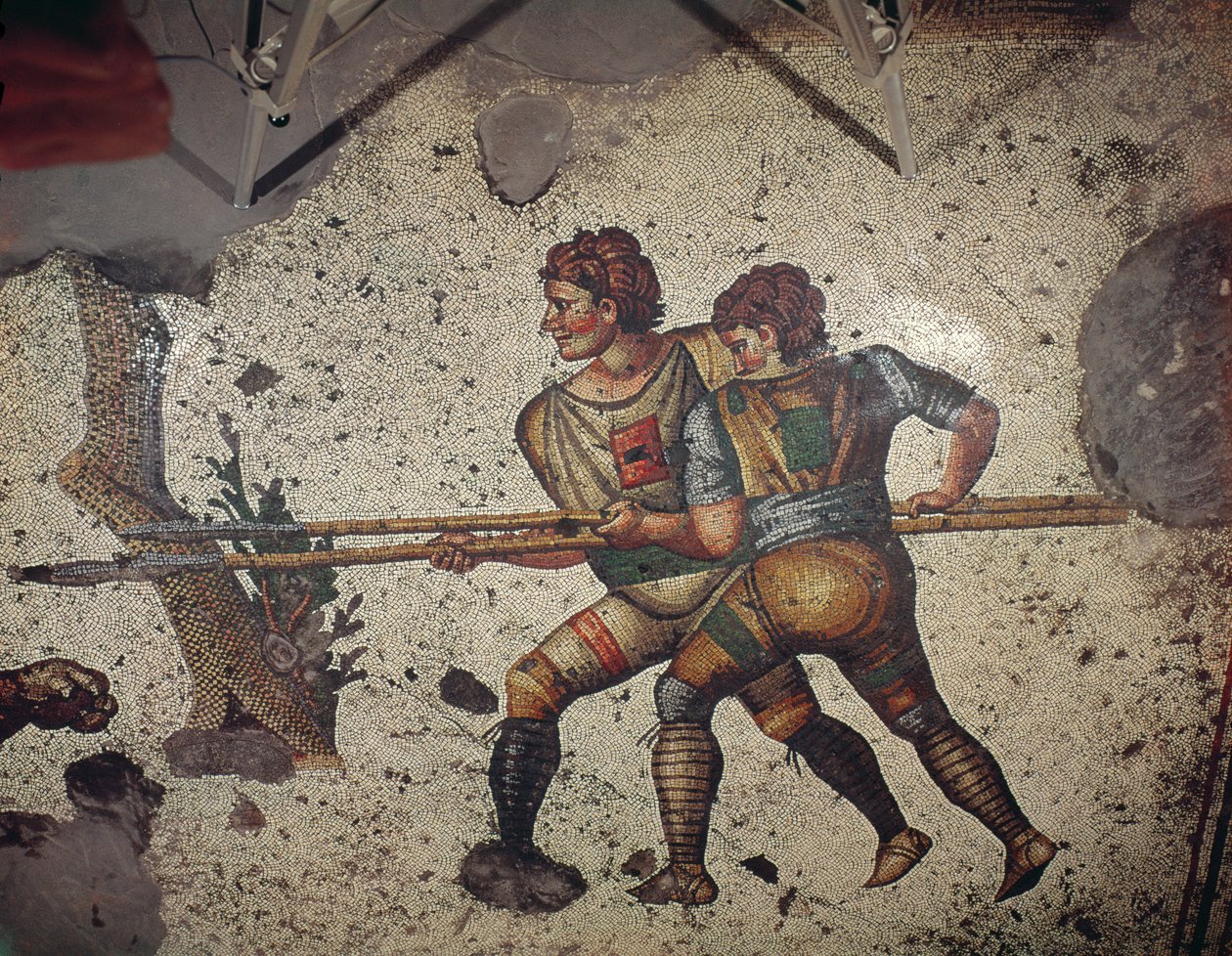Kaksi miestä taistelemassa tiikeriä vastaan, lattia Suuresta keisarillisesta palatsista, Konstantinopoli, 5.-6. vuosisadat (mosaiikki) tekijältä Byzantine