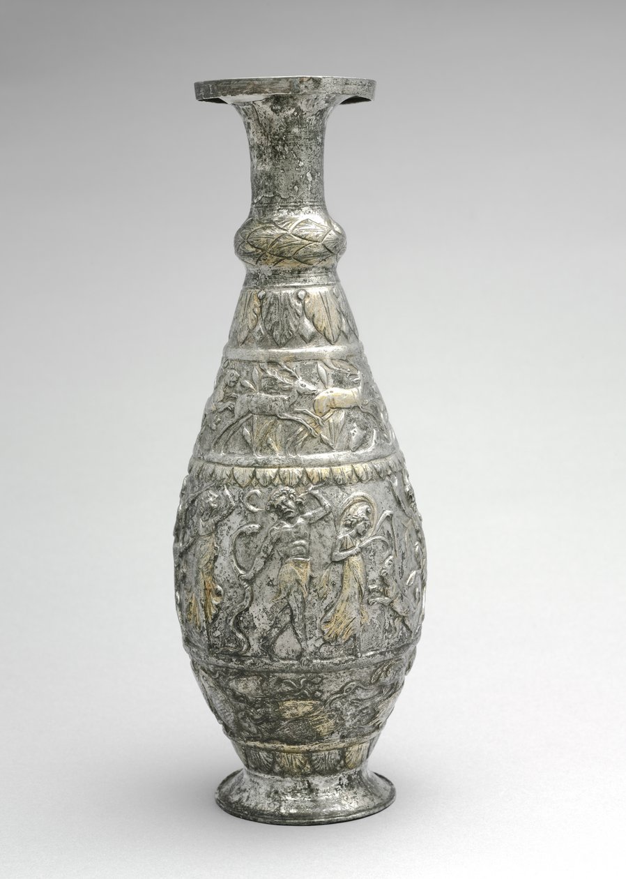 Ewer (Kannu), jossa on peli-, kala- ja äyriäiskohtauksia, 300-luvun loppu (hopeaa kullan jälkiä) tekijältä Byzantine