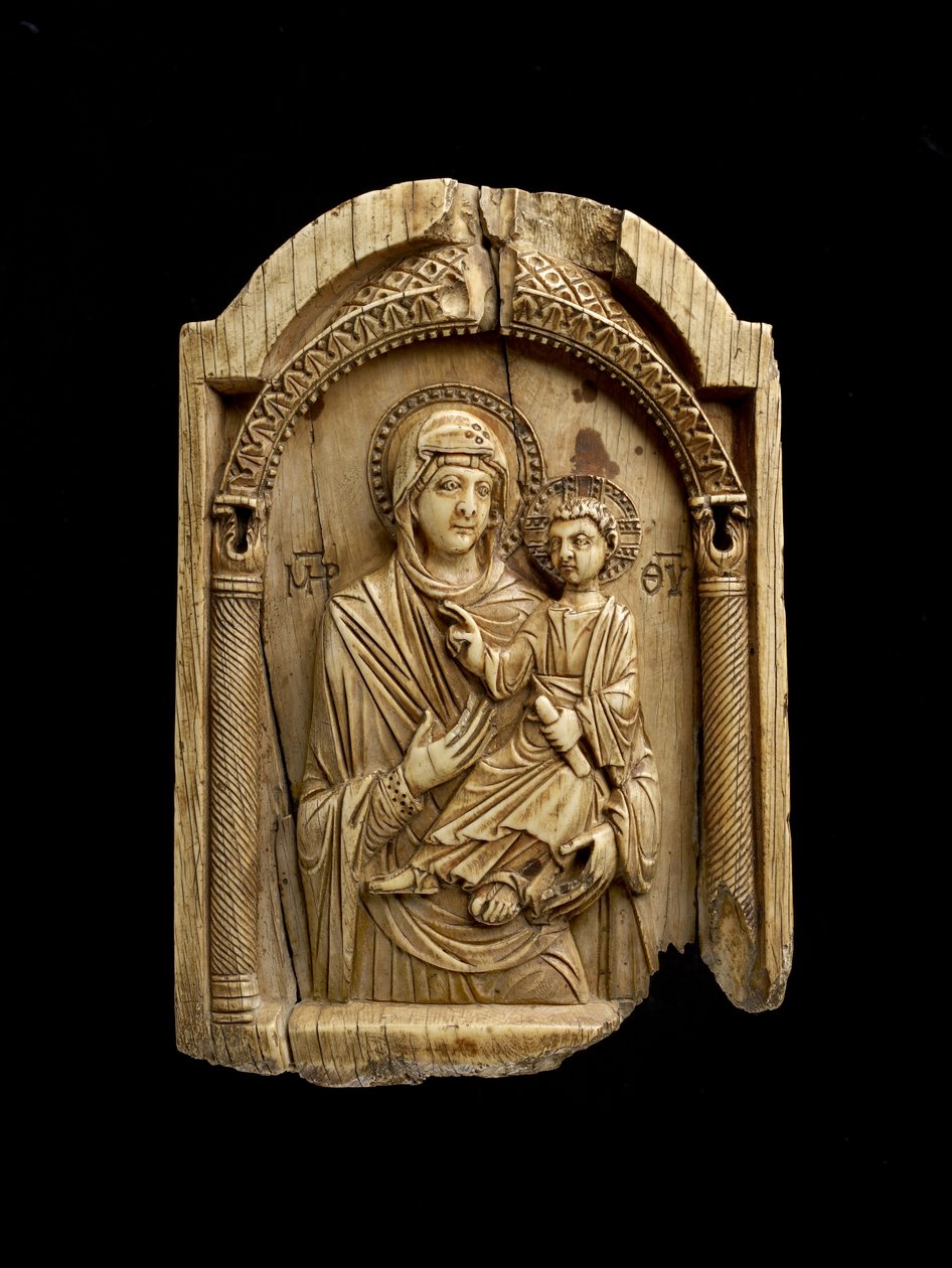 Ikoni Neitsyt Hodegetriasta, joka viittasi Kristuslapselle, joka istuu vasemmalla käsivarrellaan, pitää kirjakääröä vasemmassa kädessään ja siunaa oikealla tekijältä Byzantine