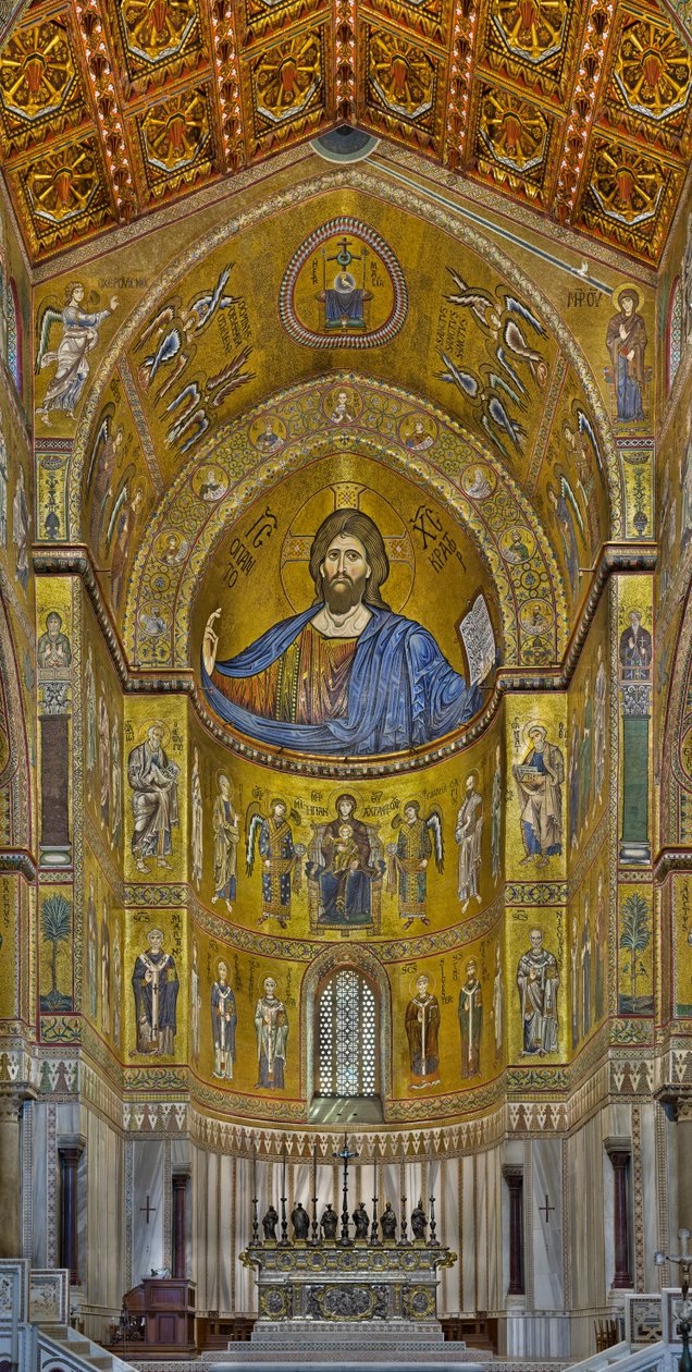 Näkymä apsisista, jossa on 1200-1300-luvun puolivälin välisenä aikana osittain paikalliset ja osittain venetsialaiset työläiset, mukaan lukien kuuluisa Christ Pantocrator (mosaiikki) toteuttamia bysanttilaisia mosaiikkeja tekijältä Byzantine