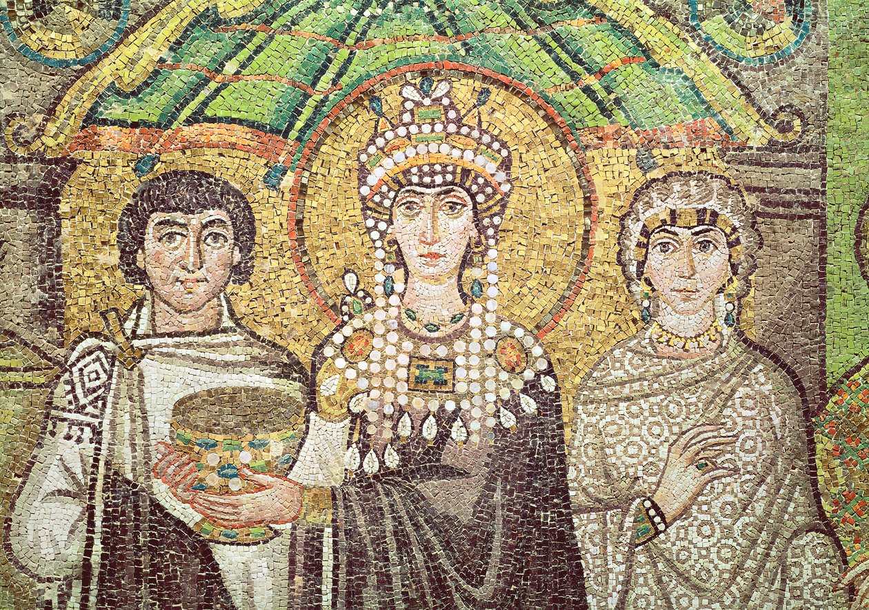 Keisarinna Theodora kahden ministerin ja seitsemän naisen hovin kanssa, noin 547 jKr (mosaiikki) (yksityiskohta) tekijältä Byzantine School