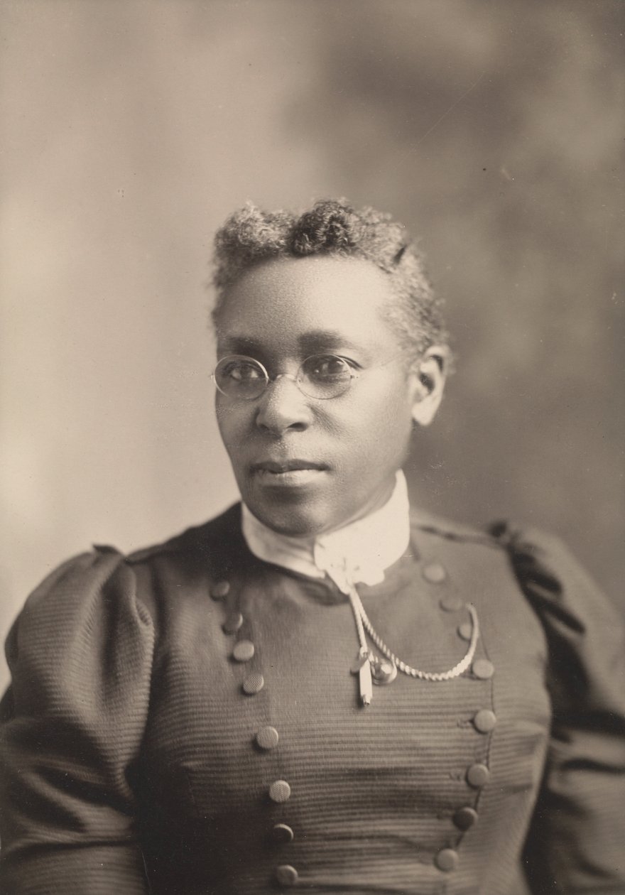 Susan Bellin kabinettikortti, helmi-5. maaliskuuta 1894. tekijältä C. M. Bell Studio