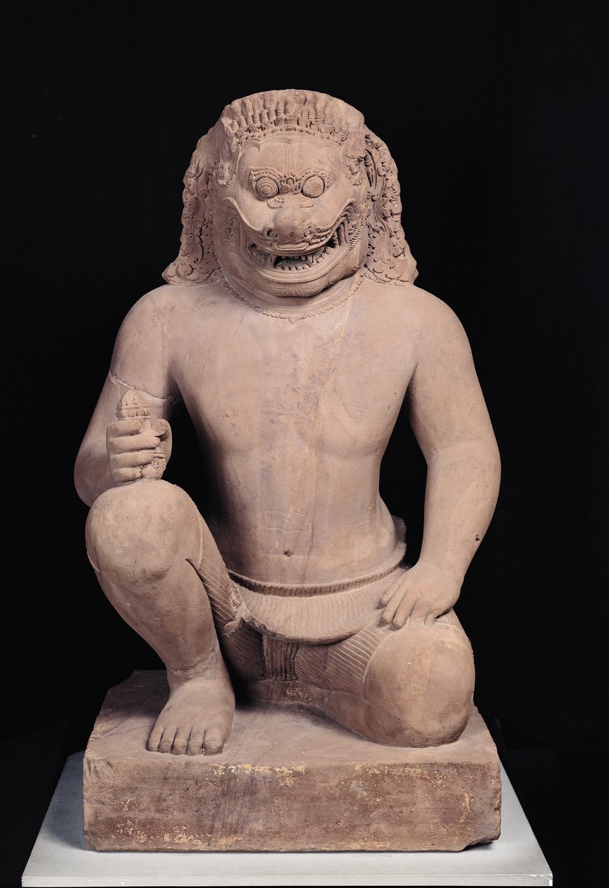 Leijonapäinen huoltaja, Banteay Srei Style, n.967 (hiekkakivi) tekijältä Cambodian School
