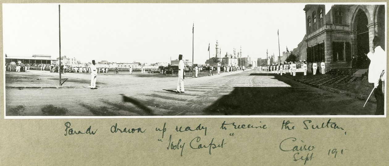 Paraati valmis ottamaan vastaan sulttaani, Kairo, syyskuu 1917 tekijältä Capt. Arthur Rhodes