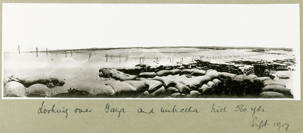 Katse Gazaan ja Sateenvarjokukkulaan, syyskuu 1917 tekijältä Capt. Arthur Rhodes