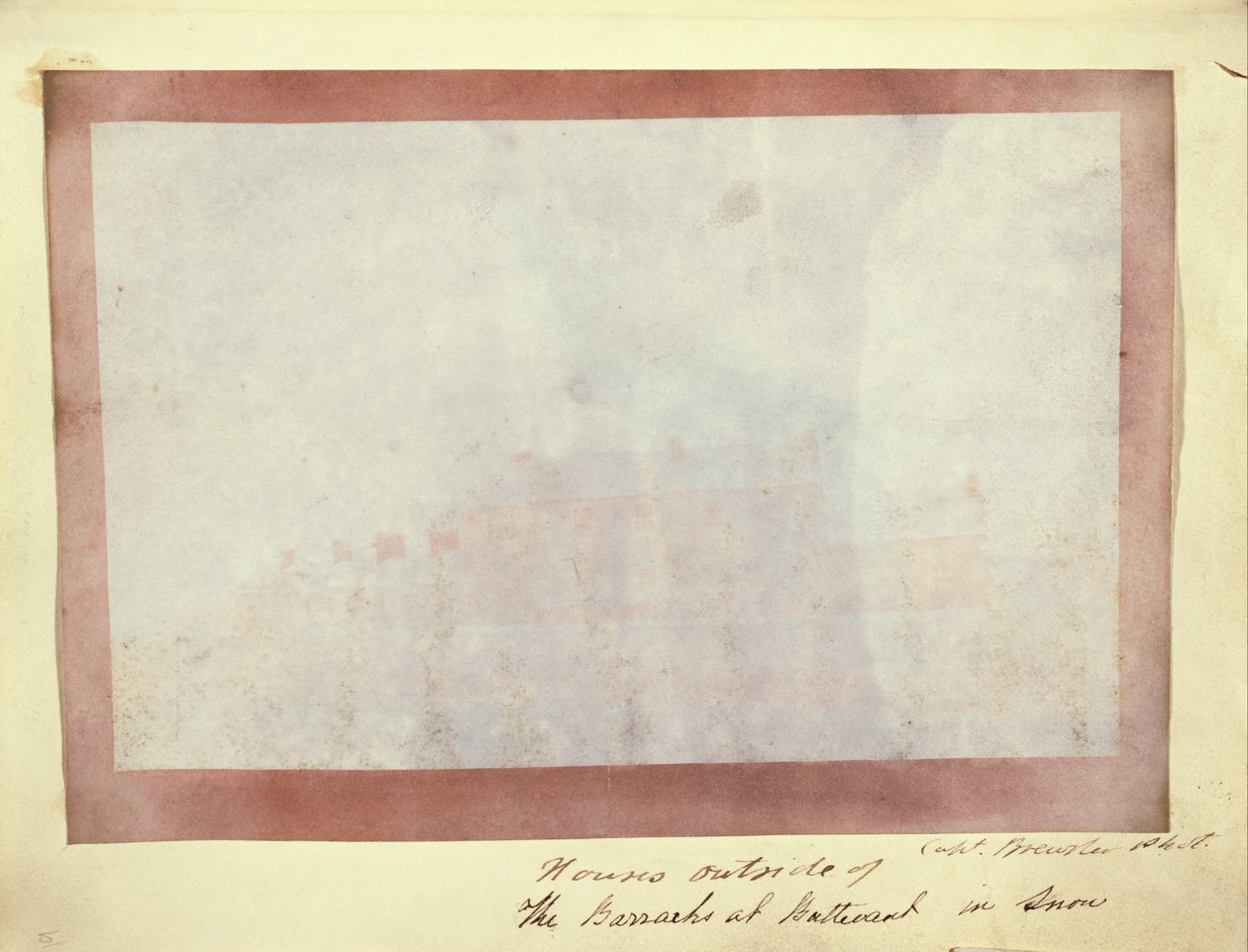 Talot Buttevantin kasarmin ulkopuolella lumessa tekijältä Capt. Henry Craigie Brewster
