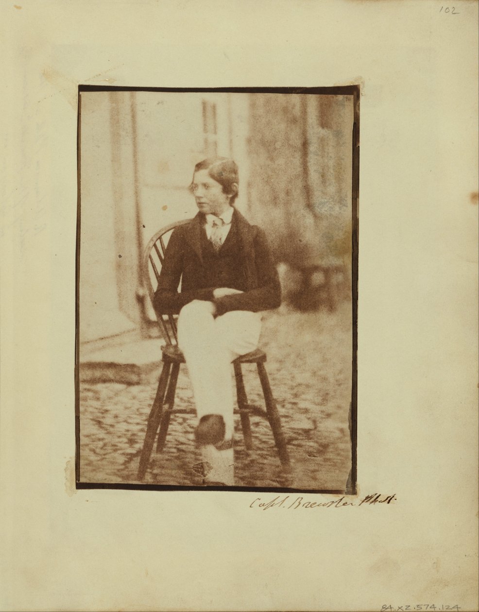 Nuoren pojan muotokuva tekijältä Capt. Henry Craigie Brewster