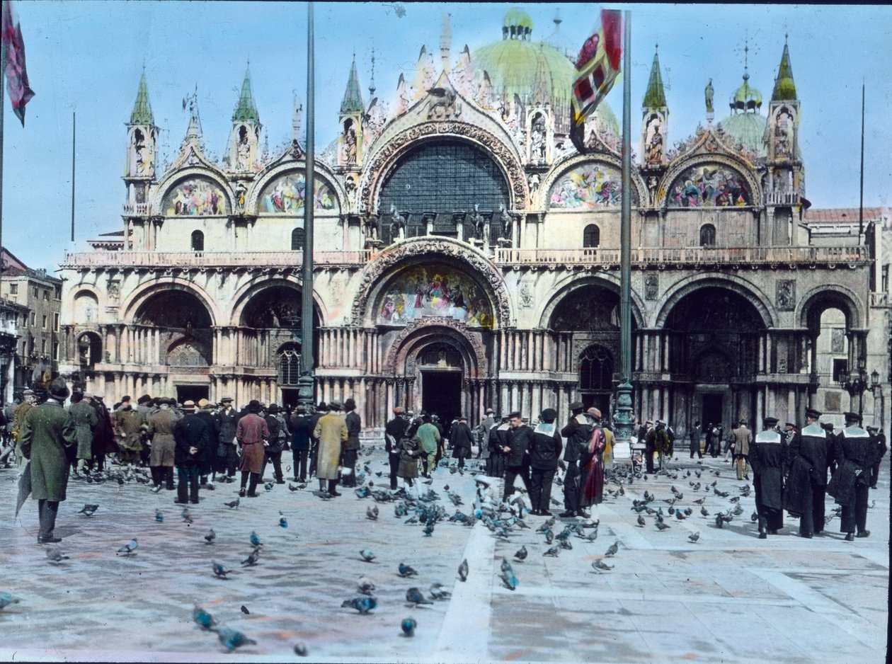 Italia, Venetsia, Pyhän Markuksen aukio ja Pyhän Markuksen basilika, kuvan päivämäärä: noin 1910. Carl Simonin arkisto tekijältä Carl Simon
