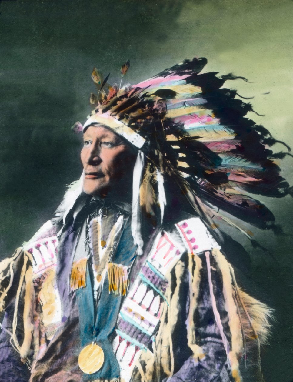 Yhdysvallat, Amerikan intiaanipäällikön muotokuva, kuvan päivämäärä: noin 1910. Carl Simonin arkisto tekijältä Carl Simon