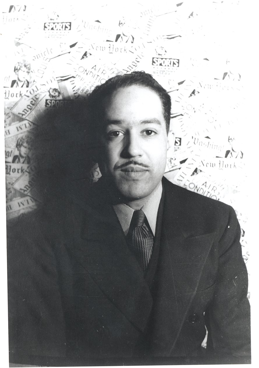 Langston Hughes (1902-67) 29. helmikuuta 1936 (gelatiinihopeapaino) tekijältä Carl Van Vechten