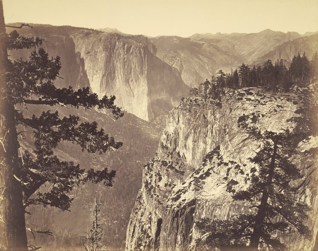Ensimmäinen näkymä laaksoon tekijältä Carleton E. Watkins