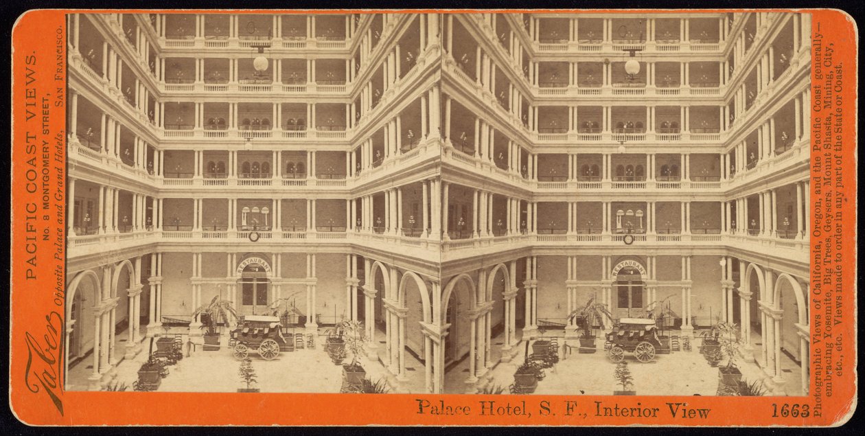 Palace Hotel, S.F., Näköala sisäpihalle tekijältä Carleton E. Watkins